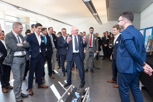 20190215-CN-01-076.jpg - ***Kundenauftrag*** Abschlussveranstaltung des IPEK-Innovationsprojektes© copyright by Karlsruher Institut für TechnologieAllgemeine Services - CrossmediaAbdruck honorarfrei im redaktionellen BereichBelegexemplar erbeten