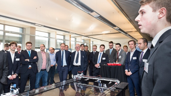 20190215-CN-01-123.jpg - ***Kundenauftrag*** Abschlussveranstaltung des IPEK-Innovationsprojektes© copyright by Karlsruher Institut für TechnologieAllgemeine Services - CrossmediaAbdruck honorarfrei im redaktionellen BereichBelegexemplar erbeten